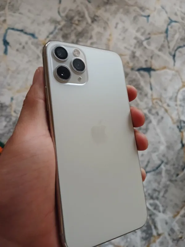iPhone 11 Pro 3 iPhone 11 Pro 3