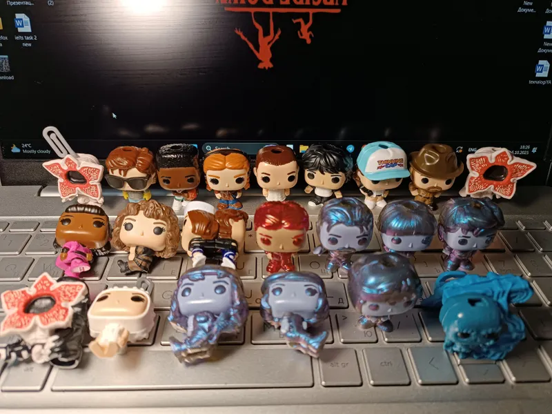 Stranger things Kinder Joy Whole collection — фото 2
