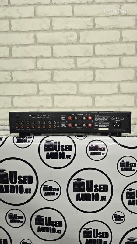 Усилитель Cambridge Audio A300 v2.0 — фото 4