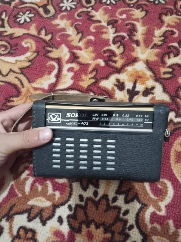 SOKOL-403 eski radio 1