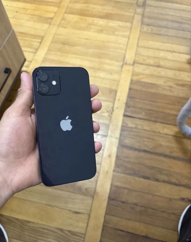IPhone 12 64GB (76%) 3 IPhone 12 64GB (76%) 3