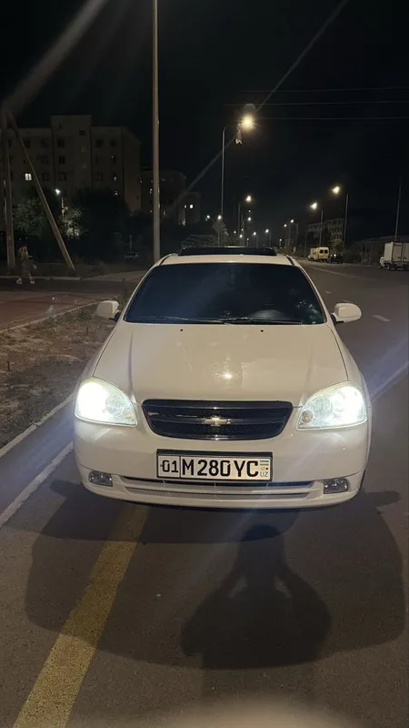 Lacetti srochna sotiladi 2013 1.6 2 Lacetti srochna sotiladi 2013 1.6 2