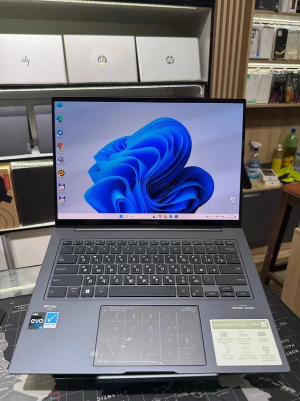 Asus ZenBook Q410 i5-13500H/8/512/14.5 OLED 2.8K 1
