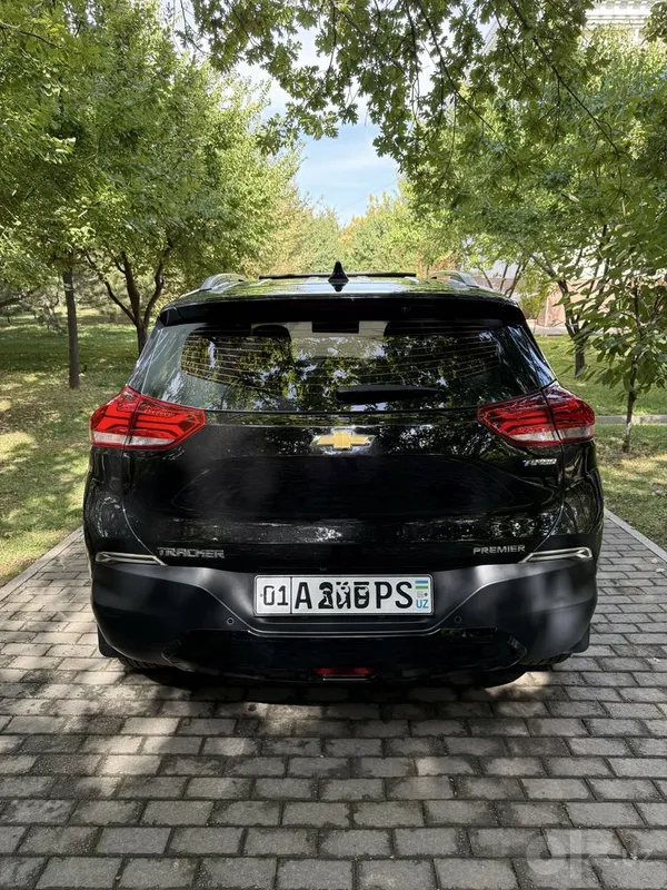 Chevrolet Tracker 2 Premier с люком, идеальное состояние, готов к эксплуатации 8 Chevrolet Tracker 2 Premier с люком, идеальное состояние, готов к эксплуатации 8