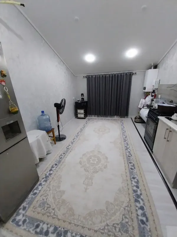 3 xonali kvartira sotiladi 4
