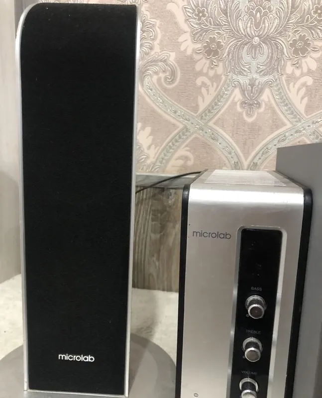 Kalonka Microlab Kalonga damashni Ovozi zor 3 Kalonka Microlab Kalonga damashni Ovozi zor 3
