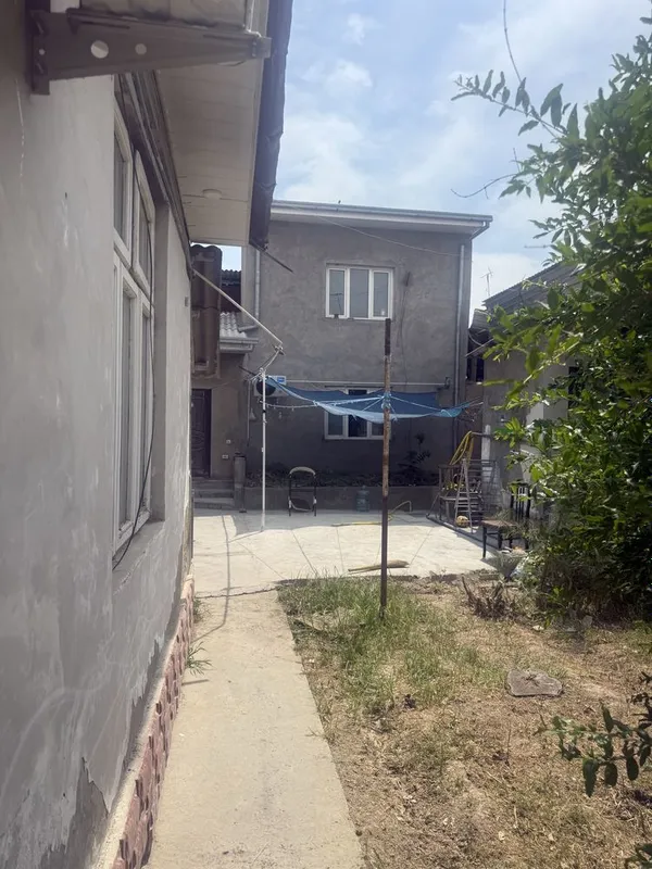 Uy joy xovli sotiladi 4sotix 2ta uy solingan — фото 2