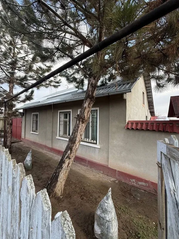 Продается дом на Аккаваке, на пересечение улицы Ф.Сариева — фото 1