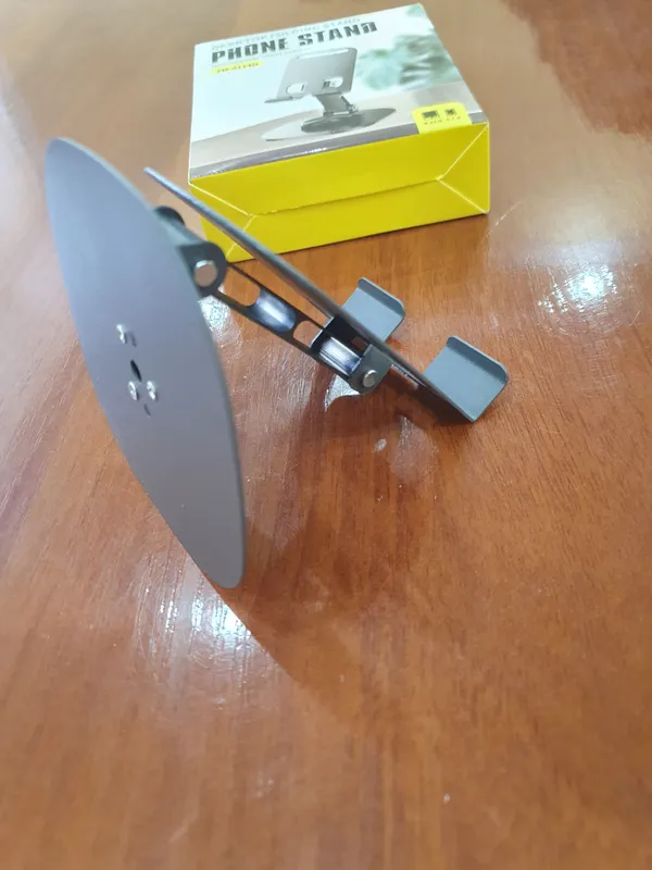 Yangi metall stol ustida turuvchi telefon Zm-0114H 3 Yangi metall stol ustida turuvchi telefon Zm-0114H 3