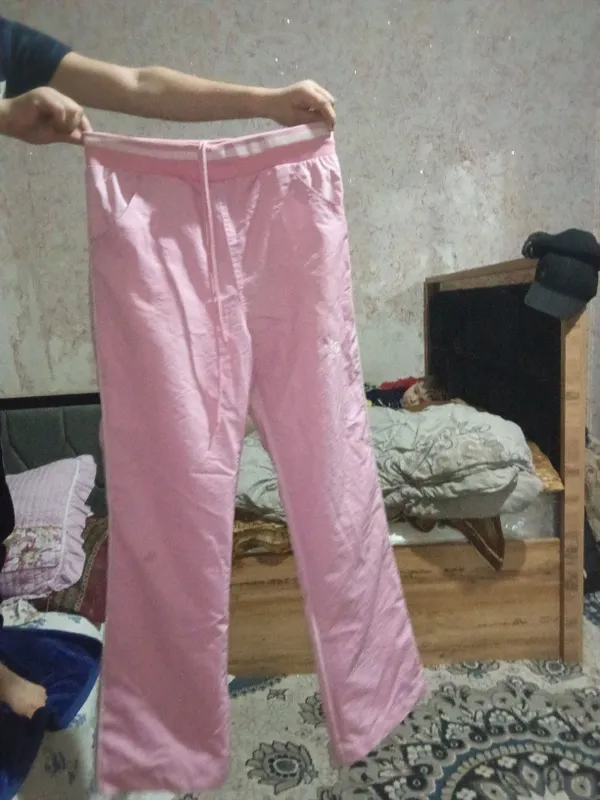 Qizlar uchun sport kiyimi qalin
