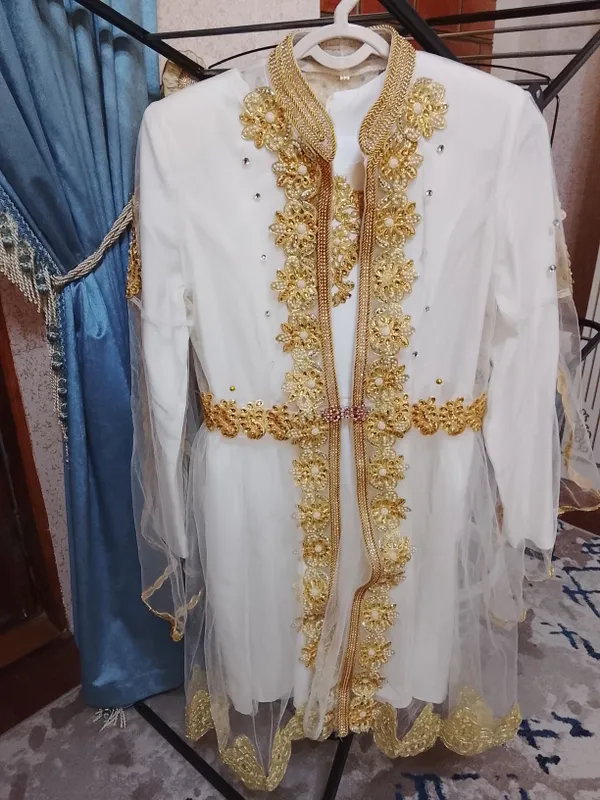Ayollar uchun libos
