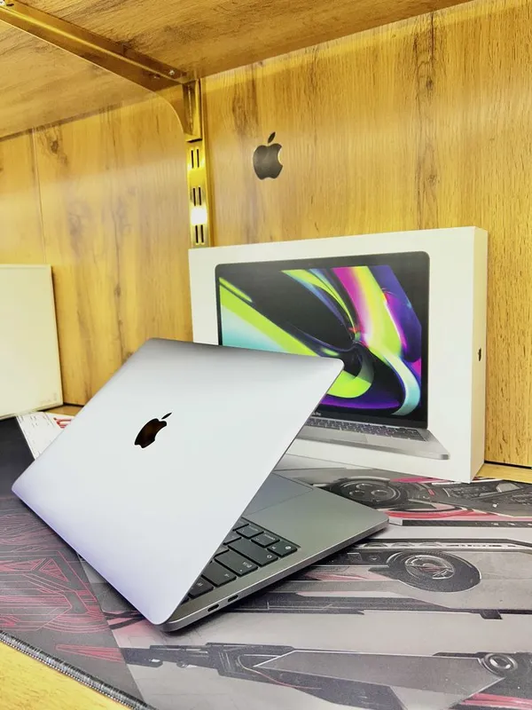 MacBook Pro M1 8/256 полный комплект 2 MacBook Pro M1 8/256 полный комплект 2