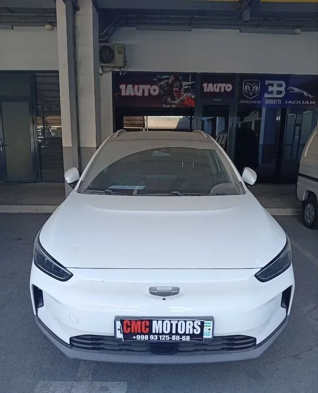Geely Geometry C 2022, Рассрочка 1 Geely Geometry C 2022, Рассрочка 1