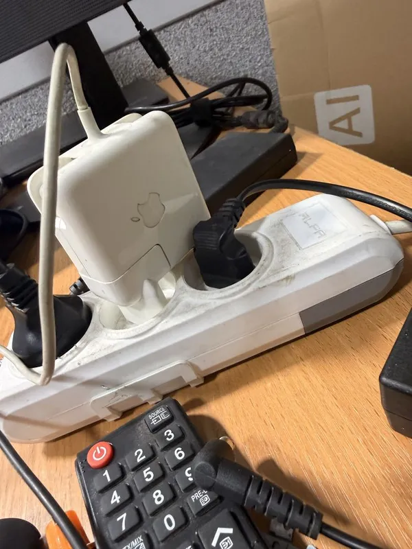 Продаётся MacBook. 4 Продаётся MacBook. 4