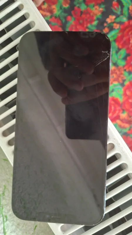 iphone 12 pro max 256gb 83% narhi 300 $ 1