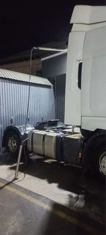 Тягач Renault Premium DXi460 7