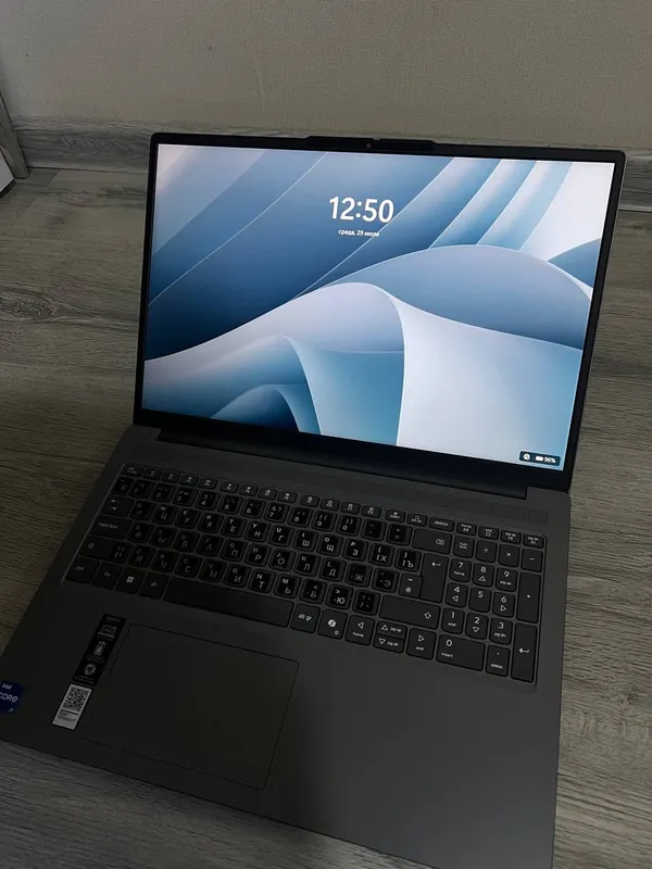 Ноутбук Lenovo IdeaPad Slim 3 1