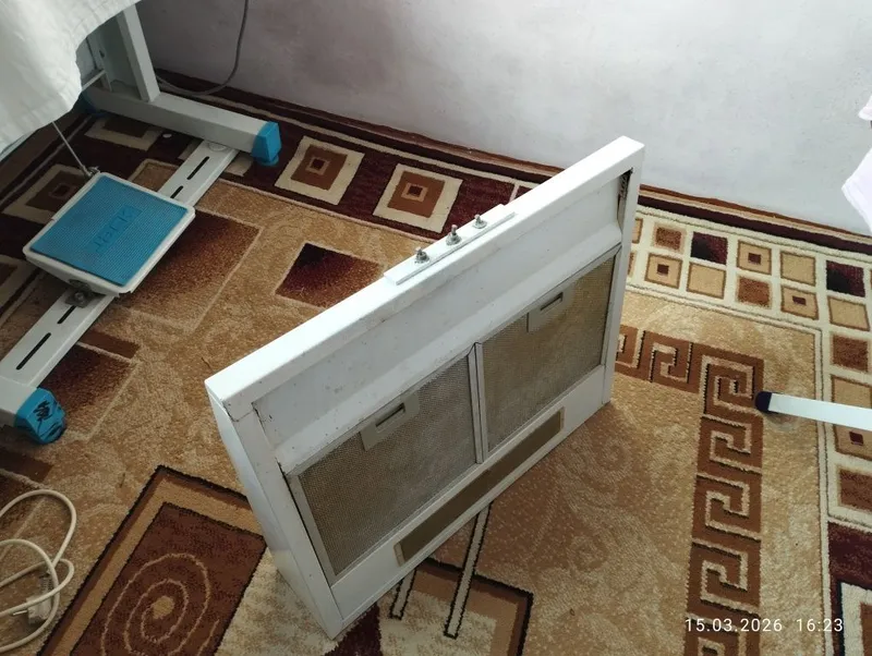 Продам вытяжку для кухни — фото 2