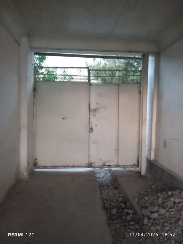 Eski darvoza bor