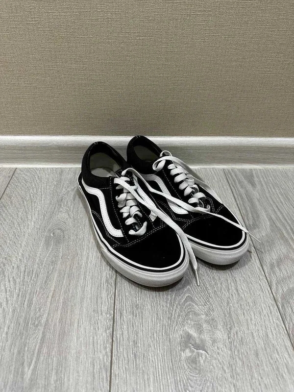 Кеды VANS Old Skool сосотояние как новое размер 38,5 ОРИГИНАЛ 2 Кеды VANS Old Skool сосотояние как новое размер 38,5 ОРИГИНАЛ 2