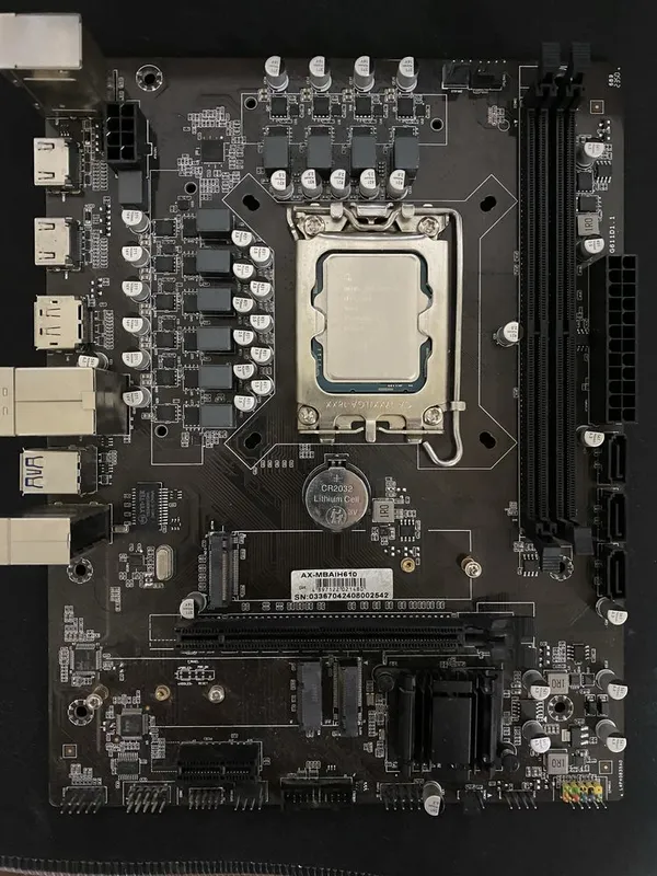 Кейс для игр и для монтажа (i3-12100F / RX 5600 XT / 16GB — фото 2 Кейс для игр и для монтажа (i3-12100F / RX 5600 XT / 16GB — фото 2