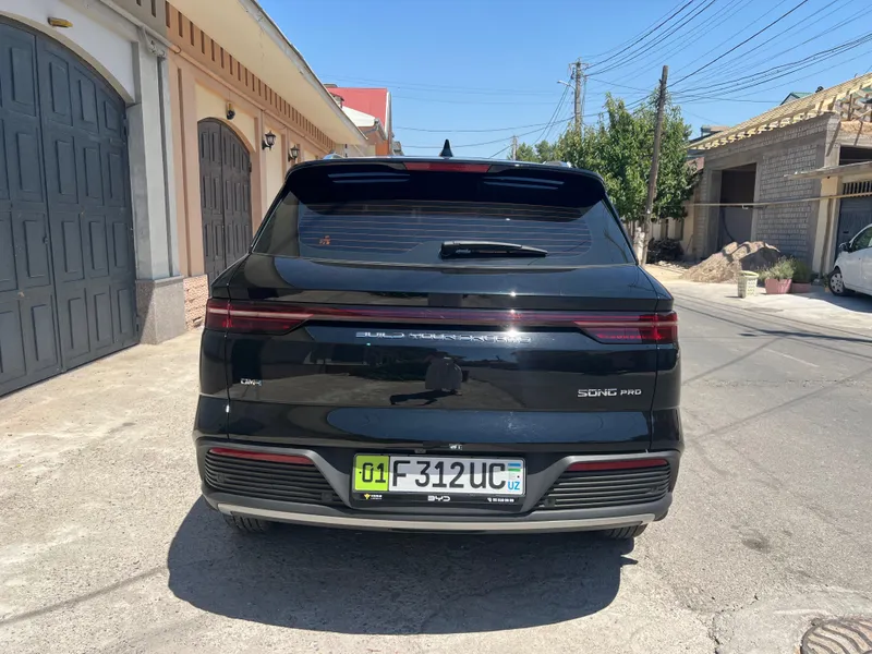 BYD Song Pro 2024; пробег 10,800 км 4 BYD Song Pro 2024; пробег 10,800 км 4