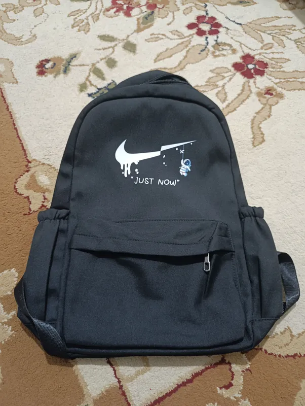 maktab sumkasi qizlar va bollar uchun holati alo. 1 maktab sumkasi qizlar va bollar uchun holati alo. 1