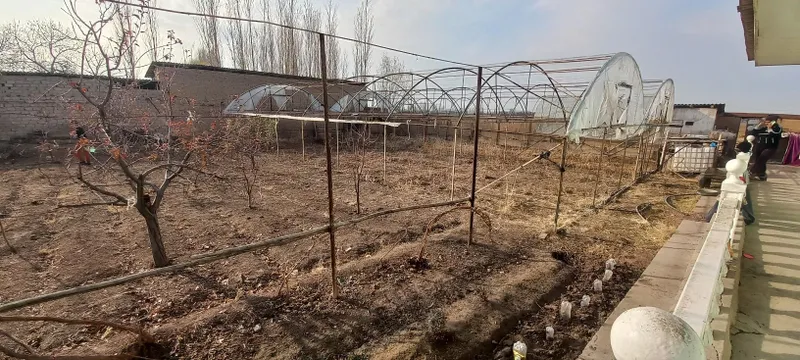 Иссикхона сотилади. Варианти хам бор от, мол ва куйларга бартер бор — фото 4