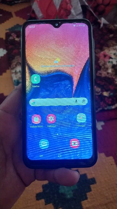 Samsug A 10 sotiladi 1