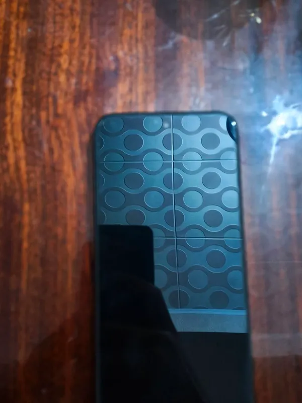 Redmi Note 15 Pro 5G 8/256, коробка и документы есть 2