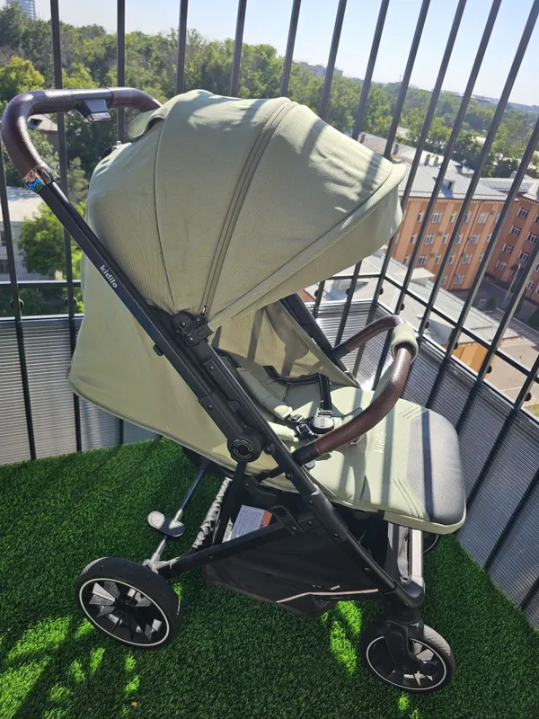 Коляска прогулочная детская kidilo
