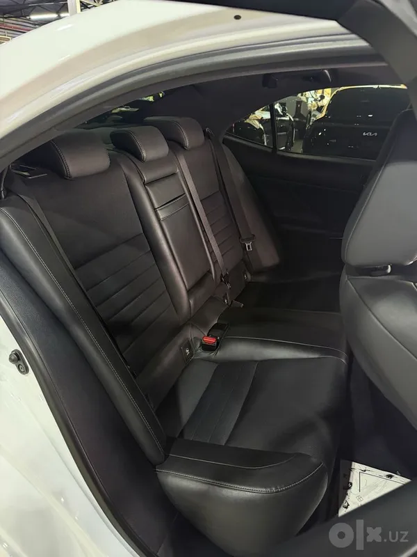Lexus IS 250 F Sport 8 Lexus IS 250 F Sport 8