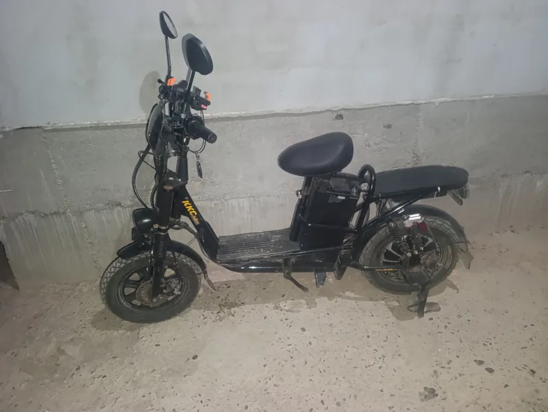 Elektro velik Monstr 1 Elektro velik Monstr 1