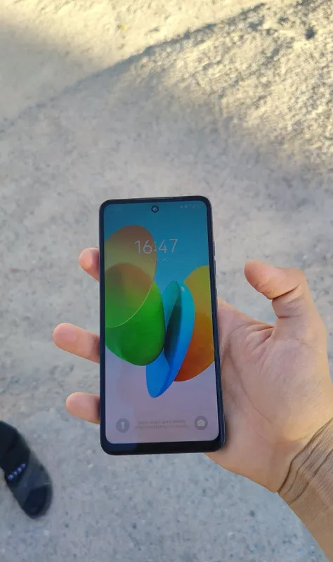Tecno Spark 20c ideal xolatda 4