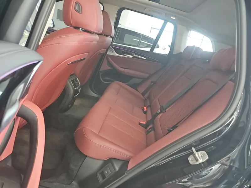 BMW iX3 2024 Leading Model электричка 5