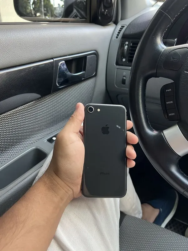 Iphone 8 64gb ideal 2