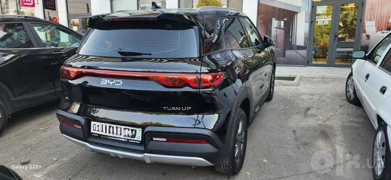 BYD YUAN UP гибрид 4 BYD YUAN UP гибрид 4