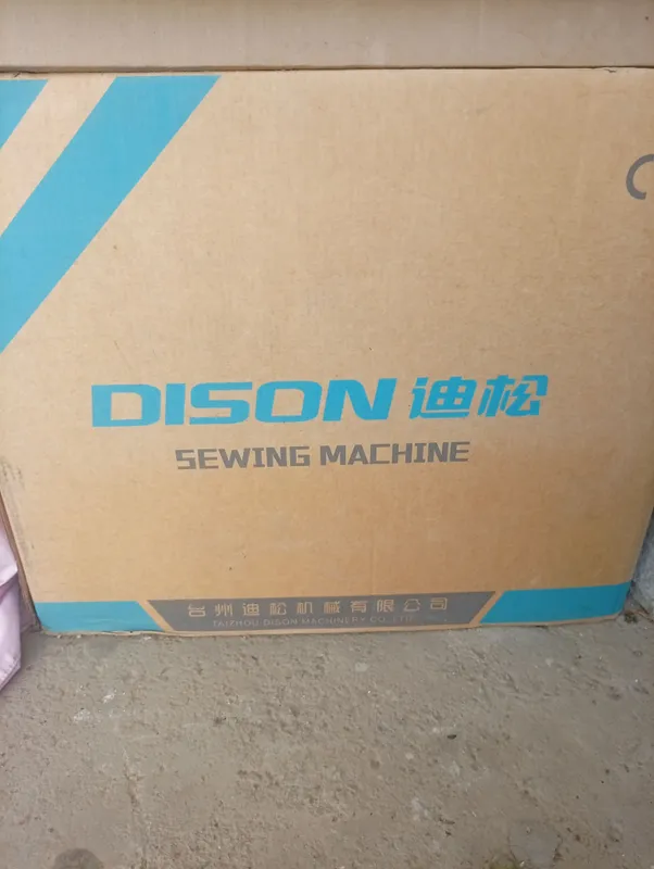 dison ds 181 model sewing machine and table&stand — фото 3