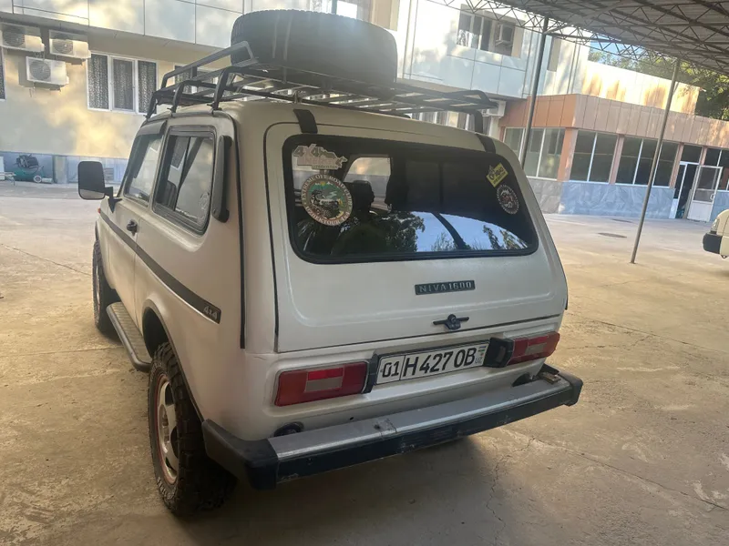 Niva 2121 avtomobilini sotaman. Ishlab chiqarilgan yili 1983 2 Niva 2121 avtomobilini sotaman. Ishlab chiqarilgan yili 1983 2