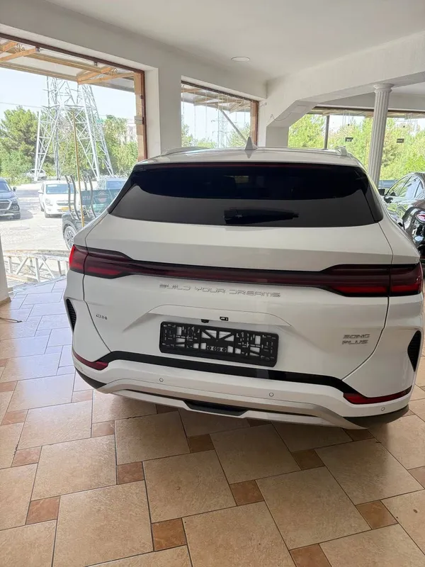 BYD song plus chempion DM-I 4