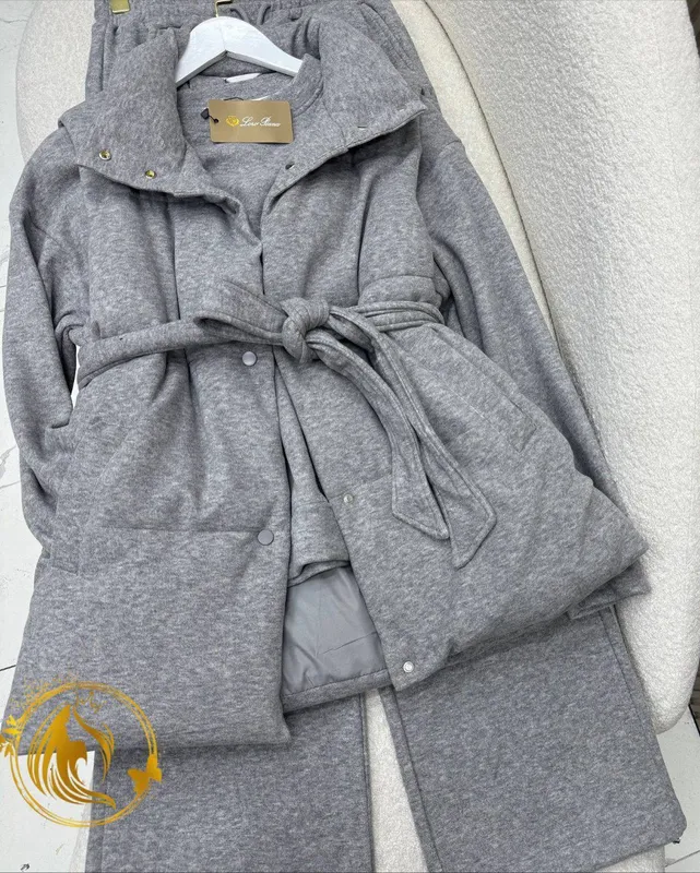 Тройка, размеры S, M, L, XL, новая из магазина 3 Тройка, размеры S, M, L, XL, новая из магазина 3