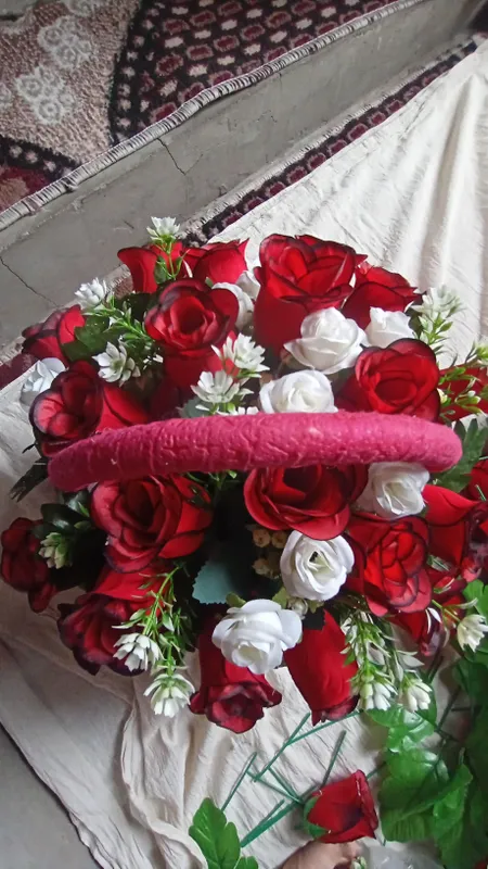 chiroyli gul