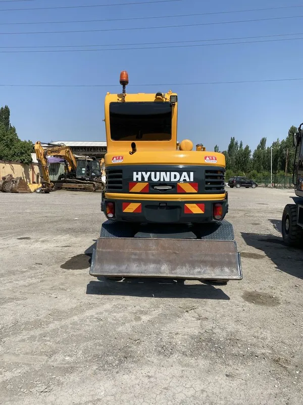 Hyundai 55w mini 4 Hyundai 55w mini 4