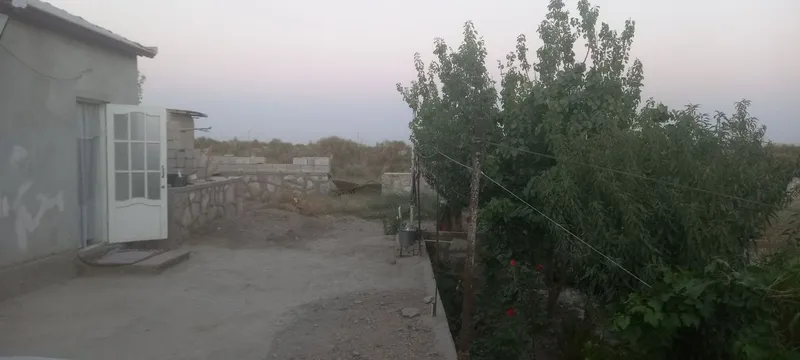 Hovli sotiladi Metan qishlogʻi yoʻlga yaqin — фото 3