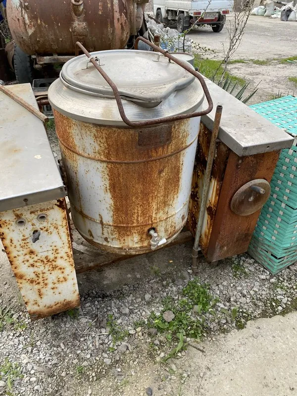 Продам мобильную полевую кухню КП-125 советского производства.