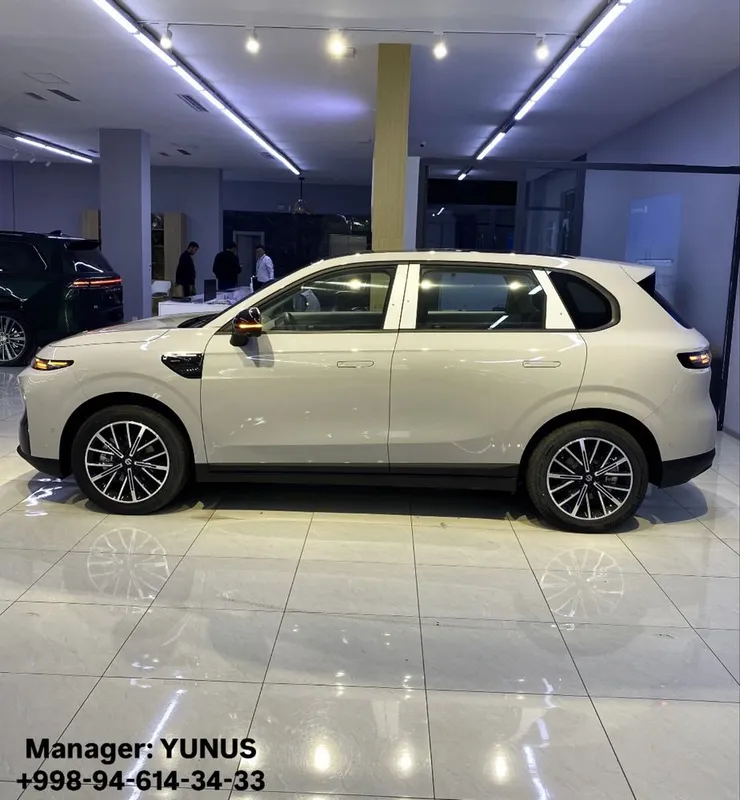 Leapmotor B10 510KM Электро Premium 2026 модель Full 3 года гарантия 5 Leapmotor B10 510KM Электро Premium 2026 модель Full 3 года гарантия 5