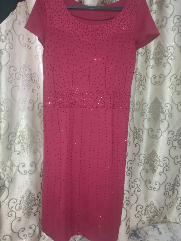 Toʻy va bayramlar uchun elegant koʻylak