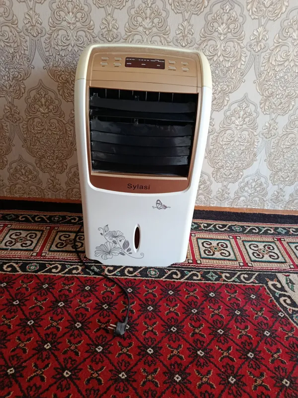 Ventilyator sotiladi