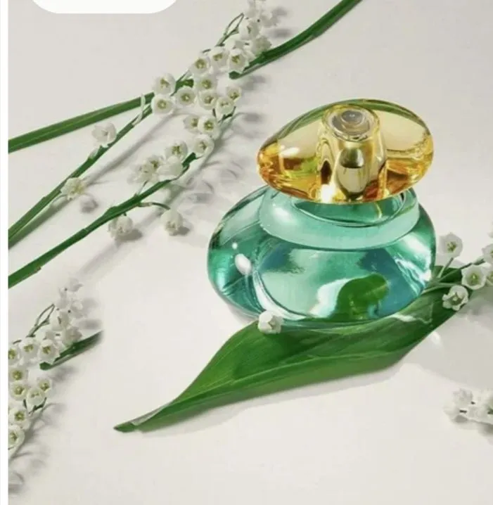 ELVIE Oriflame 1 ELVIE Oriflame 1