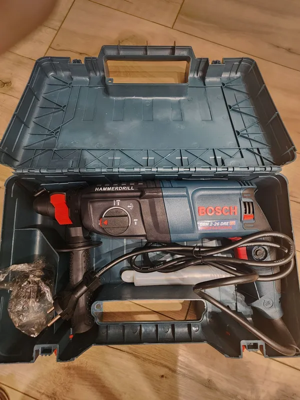 Продам перфоратор BOSCH GBH 2-26 DRE Professional.